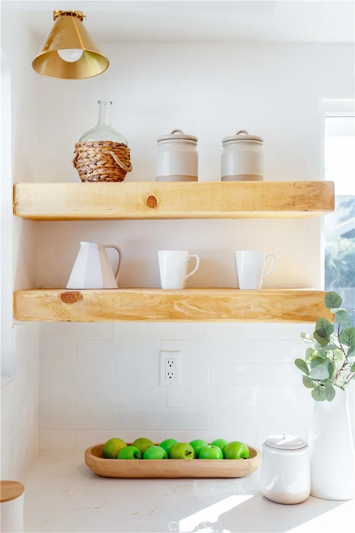 3890 S Harvard Boulevard, Los Angeles, California 90062 home-pic-34