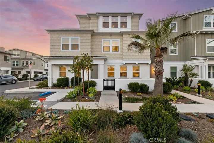 2140 Andover Lane, Newport Beach, California 92660