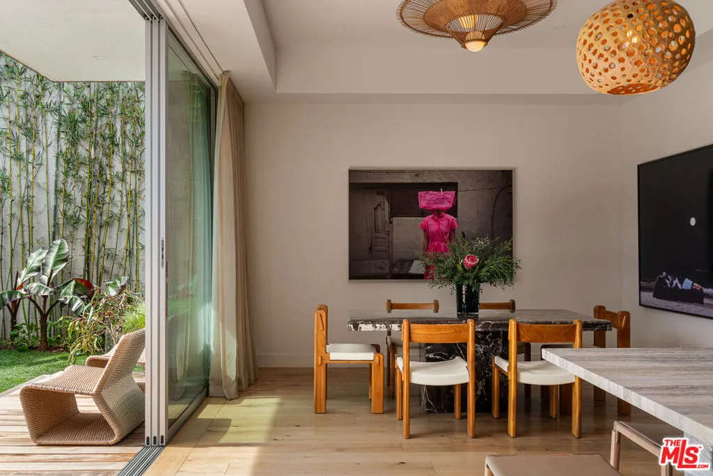 8756 Ashcroft Avenue, West Hollywood, California 90048 home-pic-4
