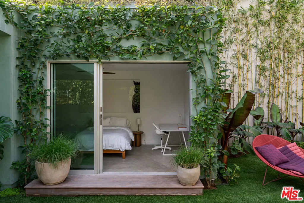 8756 Ashcroft Avenue, West Hollywood, California 90048 home-pic-10