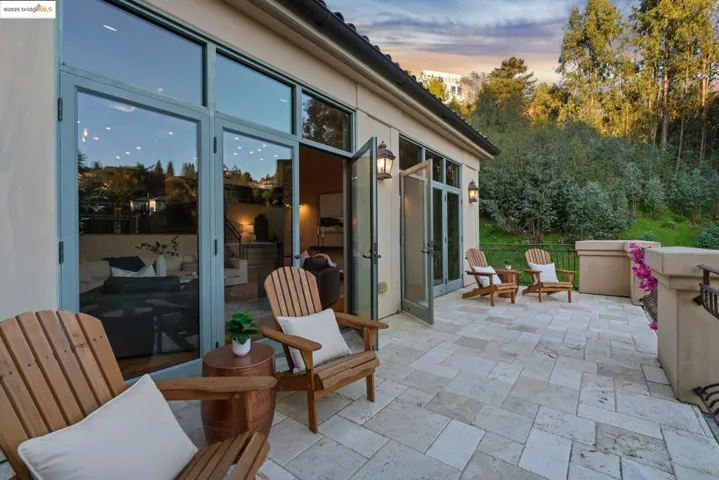 6 Perth Pl, Berkeley, California 94705
