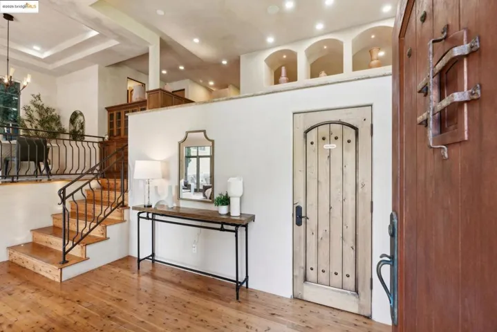 6 Perth Pl, Berkeley, California 94705