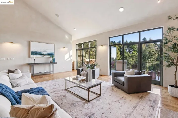 6 Perth Pl, Berkeley, California 94705