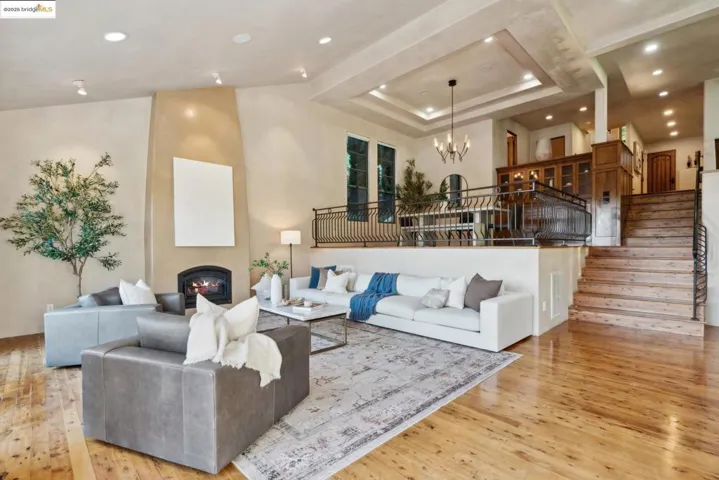 6 Perth Pl, Berkeley, California 94705