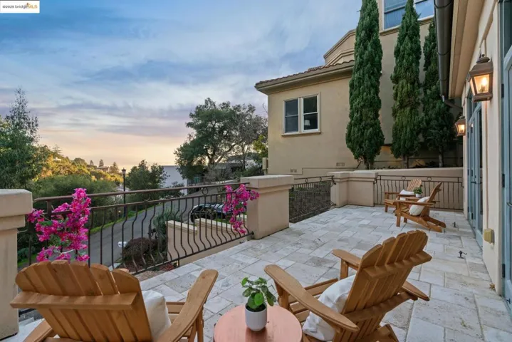 6 Perth Pl, Berkeley, California 94705