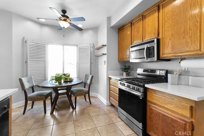 15946 Sunburst Drive, Fontana, California 92336