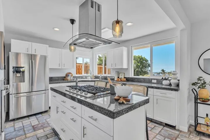 2243 Galveston St, San Diego, California 92110