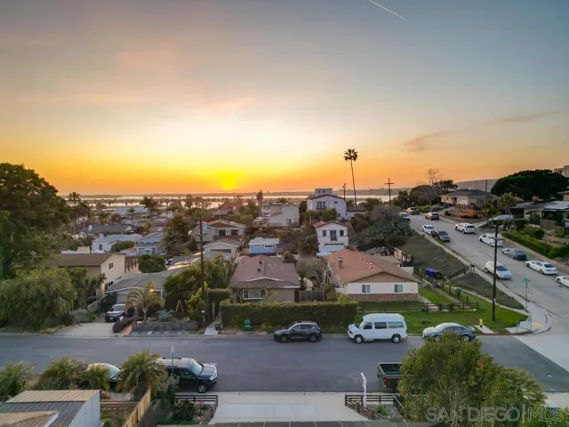 2243 Galveston St, San Diego, California 92110