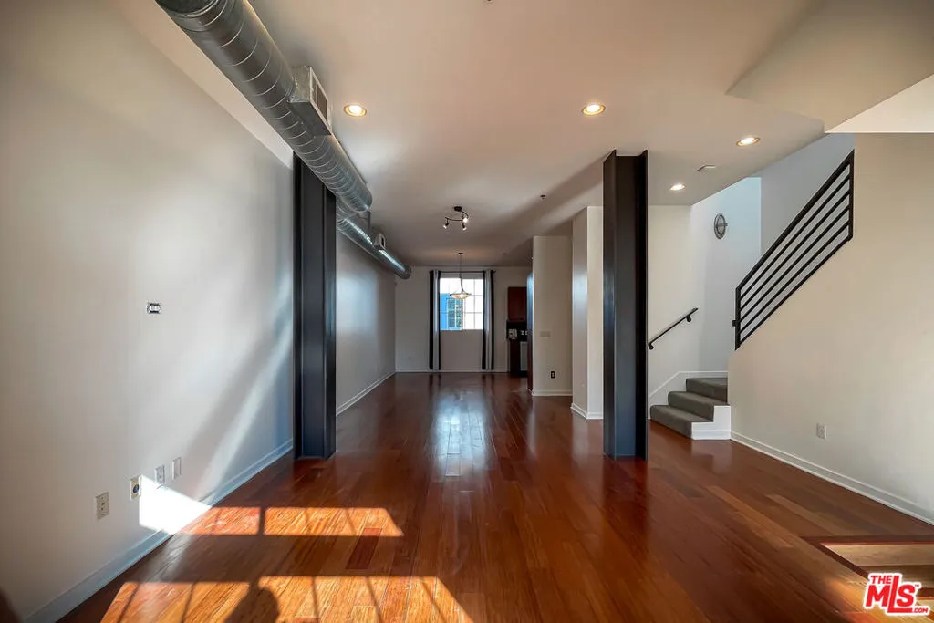 5350 Playa Vista Drive 14, Playa Vista, California 90094 home-pic-5