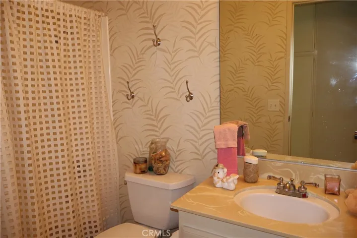 Upstairs Bathroom