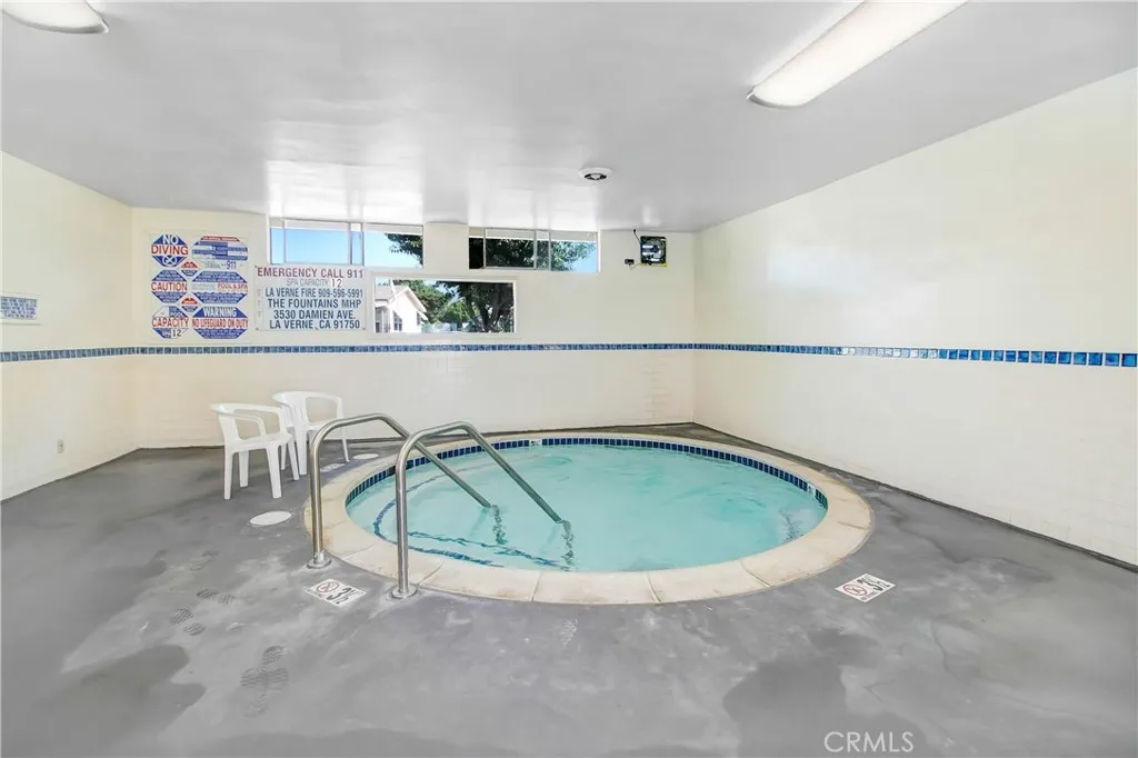 Jacuzzi at Clubhouse