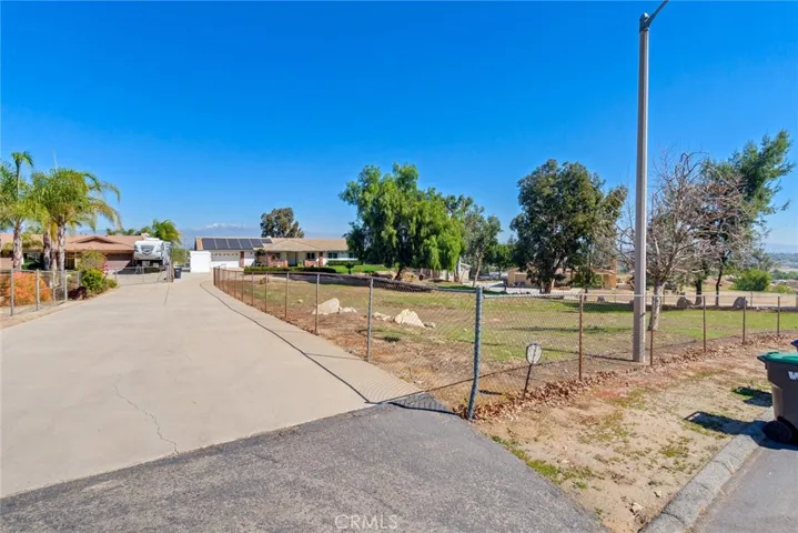 19910 Heartwood Drive, Perris, California 92570