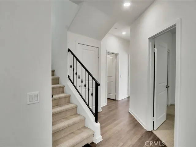 8258 N Haven Lane, Northridge, California 91325