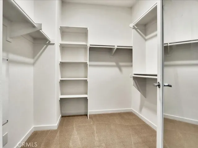 8258 N Haven Lane, Northridge, California 91325