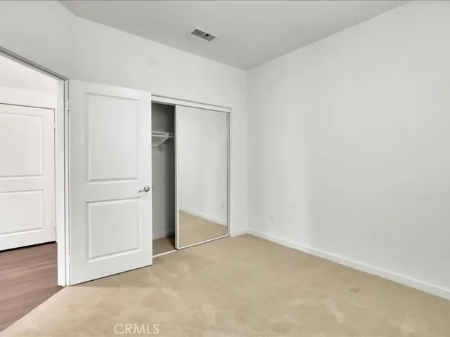 8258 N Haven Lane, Northridge, California 91325