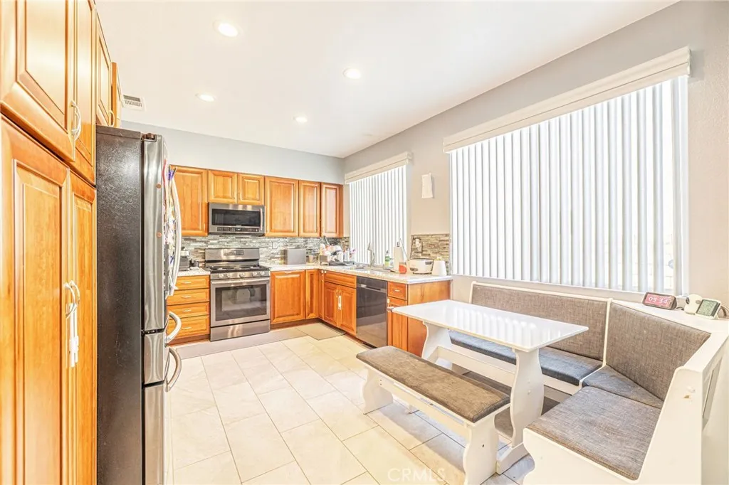 39932 Cyrus Lane, Palmdale, California 93551 home-pic-22