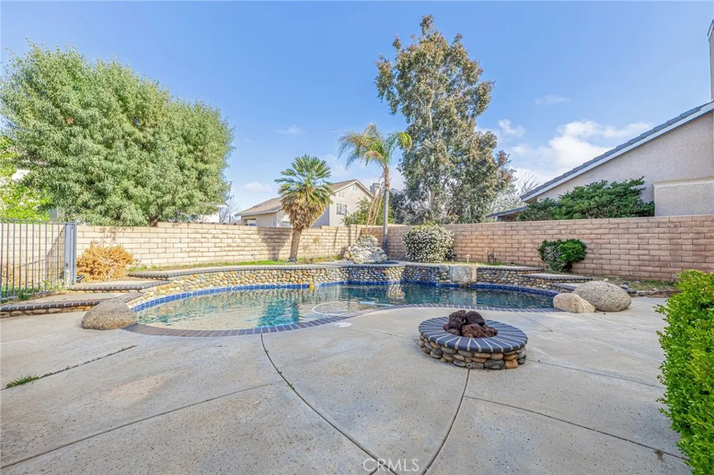 39932 Cyrus Lane, Palmdale, California 93551 home-pic-40