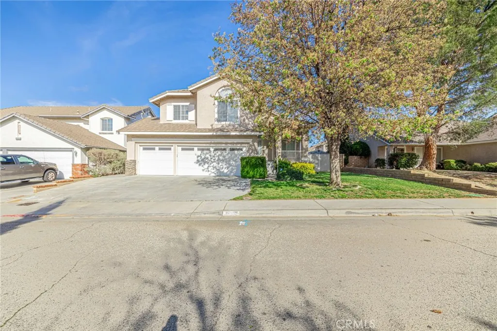 39932 Cyrus Lane, Palmdale, California 93551 home-pic-1