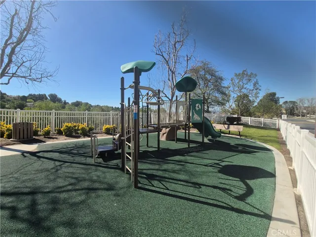 1325 S Country Glen Way, Anaheim Hills, California 92808