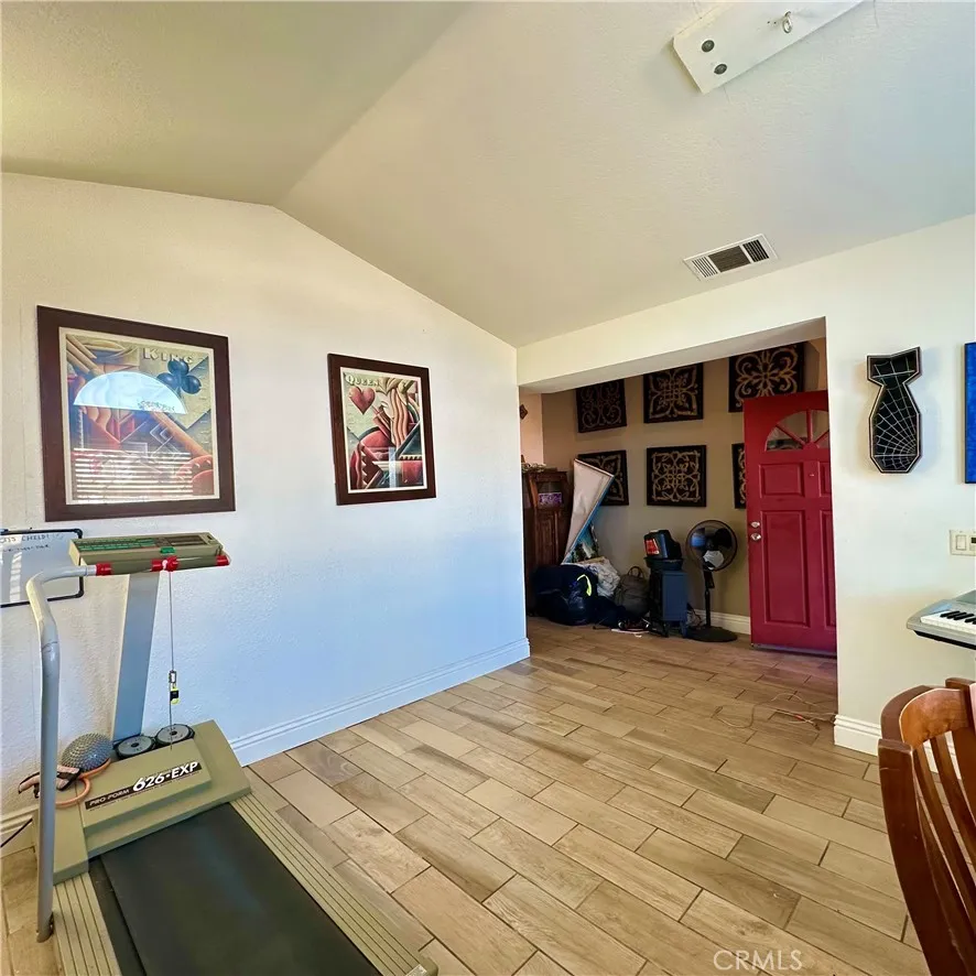 15055 Danielle Way, Lake Elsinore, California 92530 home-pic-7