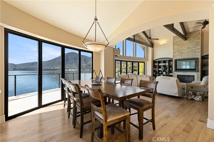 9910 Honeymoon, Clearlake, California 95422