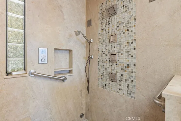 Primary suite walk-in shower