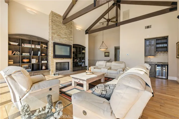 9910 Honeymoon, Clearlake, California 95422