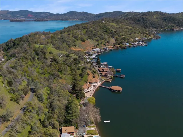 9910 Honeymoon, Clearlake, California 95422