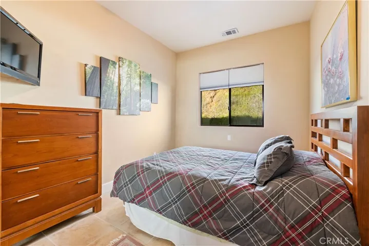 ADU Guest bedroom 2