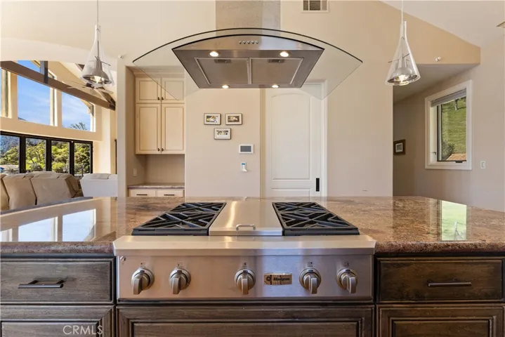 9910 Honeymoon, Clearlake, California 95422