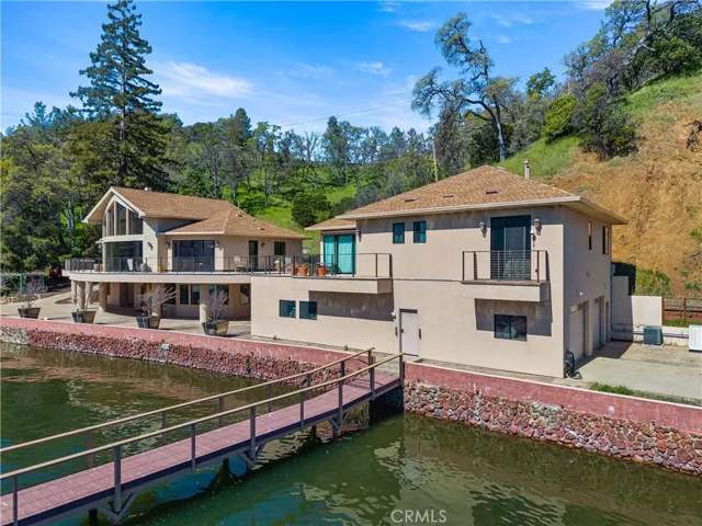 9910 Honeymoon, Clearlake, California 95422