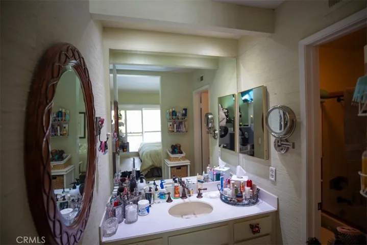 1827 Caddington Drive 29, Rancho Palos Verdes, California 90275