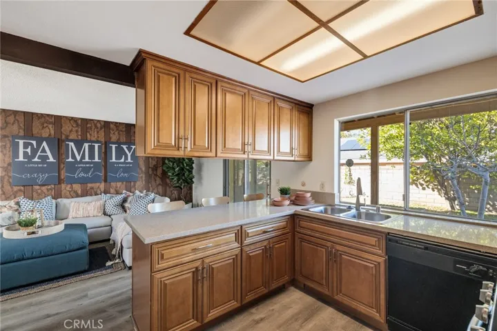 1205 W Bloomwood Road, Rancho Palos Verdes, California 90275