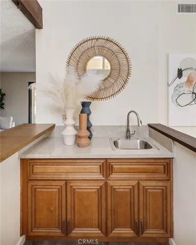 1205 W Bloomwood Road, Rancho Palos Verdes, California 90275