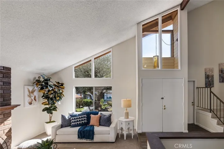 1205 W Bloomwood Road, Rancho Palos Verdes, California 90275