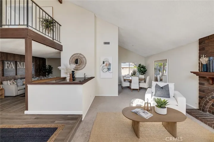 1205 W Bloomwood Road, Rancho Palos Verdes, California 90275