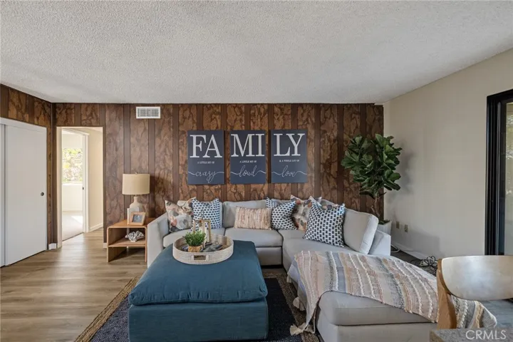 1205 W Bloomwood Road, Rancho Palos Verdes, California 90275