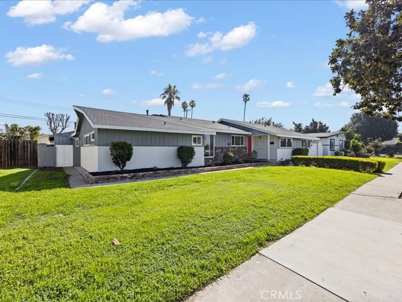 11222 Magnolia Street, Garden Grove, California 92841 home-pic-4