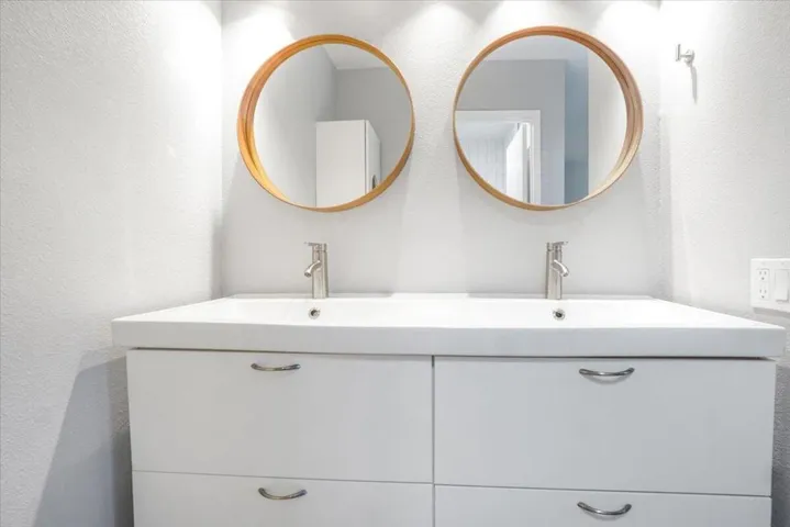 Bathroom #2