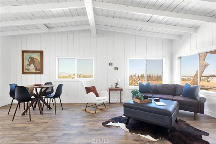 23136 Wren Street, Apple Valley, California 92308