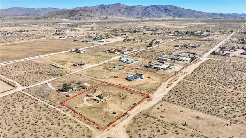 23136 Wren Street, Apple Valley, California 92308