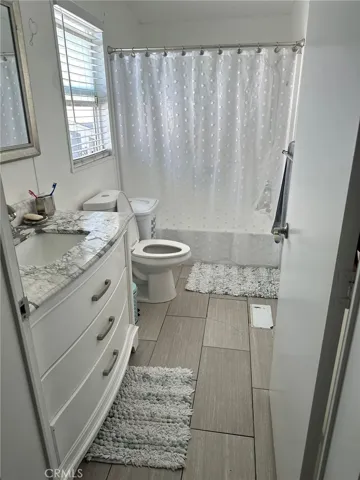 16707 Garfield Avenue 1609, Paramount, California 90723