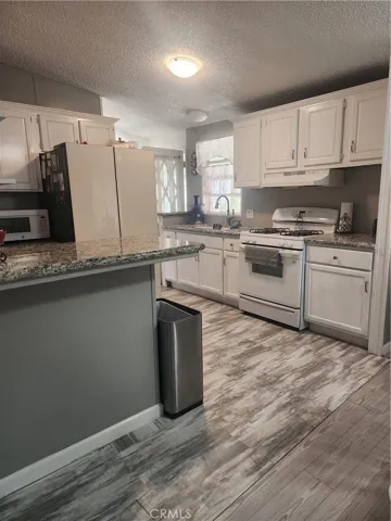 16707 Garfield Avenue 1609, Paramount, California 90723