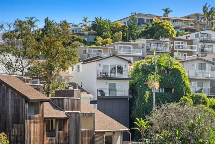 1065 Santa Ana Street, Laguna Beach, California 92651