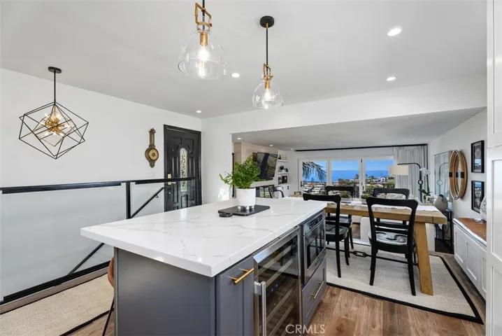 Open Kitchen, dining room and living.