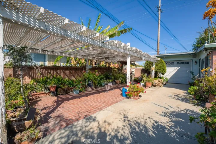 13681 Euclid Street, Garden Grove, California 92843
