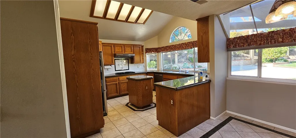 18001 Cottontail Place, Rowland Heights, California 91748