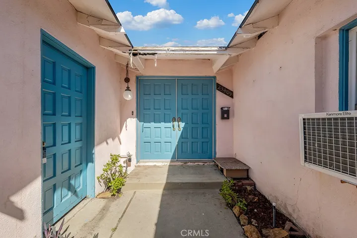 23409 Friar Street, Woodland Hills, California 91367