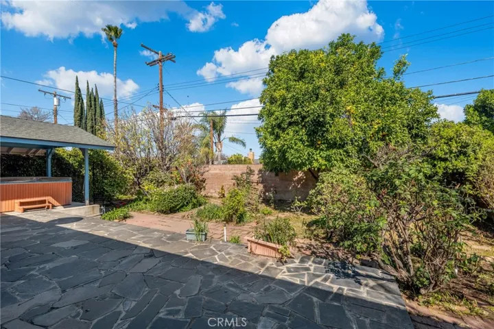 23409 Friar Street, Woodland Hills, California 91367