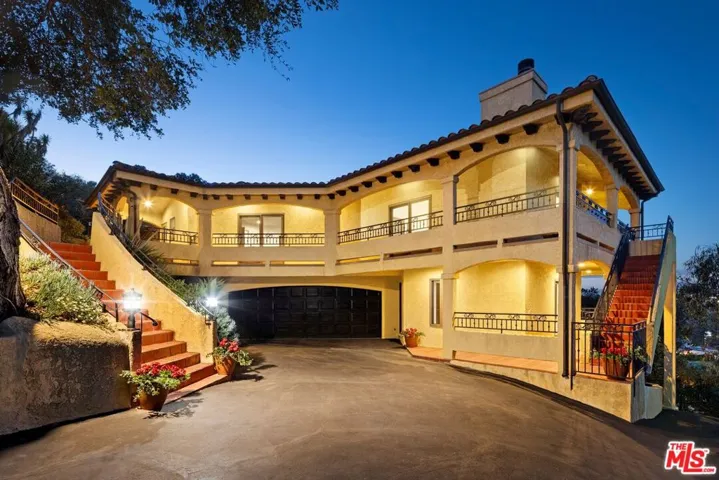 6844 Cahuenga Park Trail, Los Angeles, California 90068